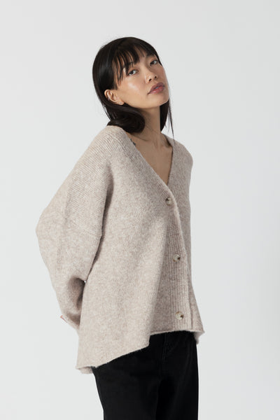 Lyla & Luxe Asher Luxe Eco Oversize Cardigan in Oat