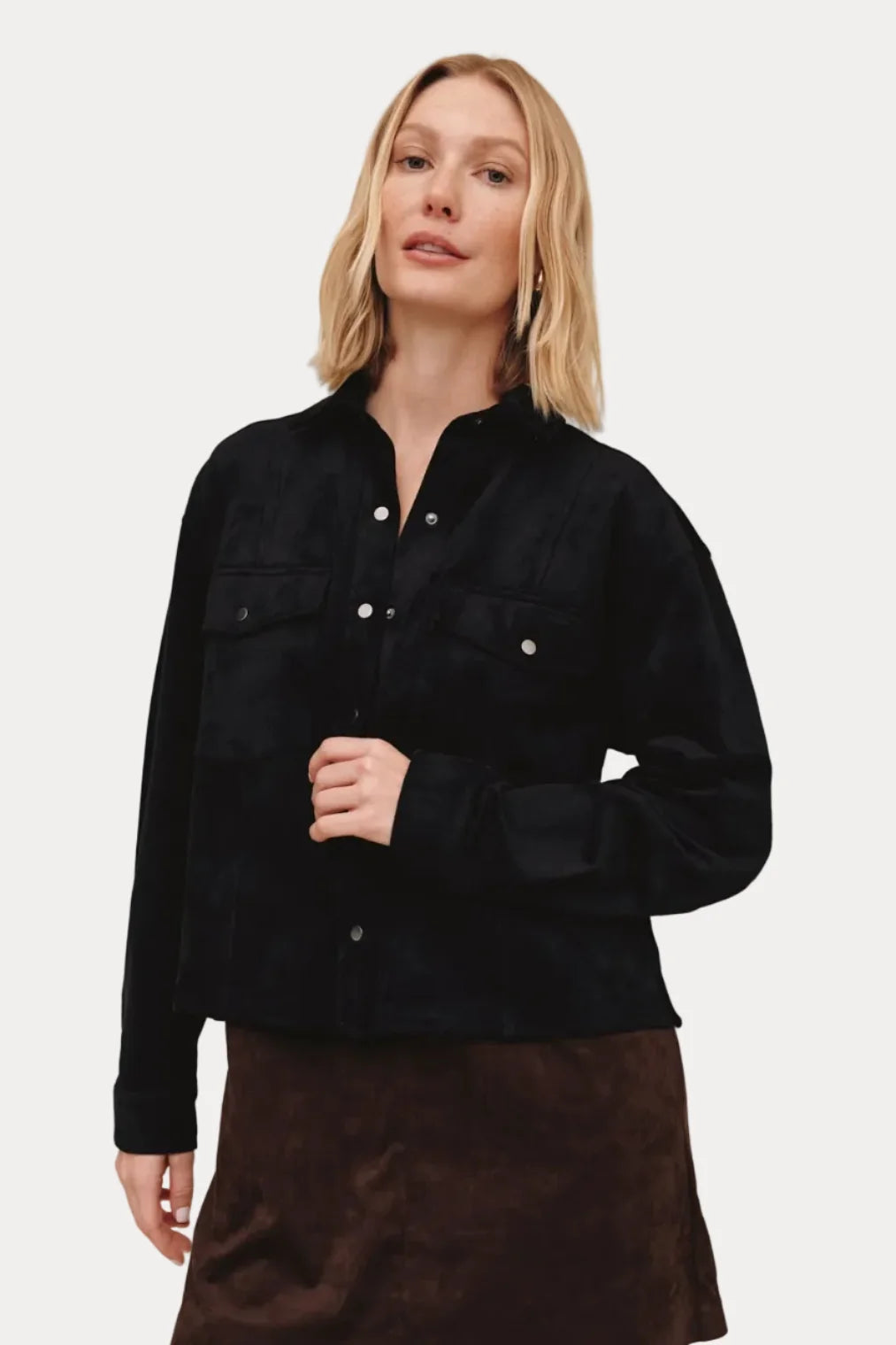 Bella Dahl Seamed Pocket Shacket in Black
