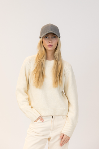 Lyla & Luxe Felt Baseball Hat in Light Grey