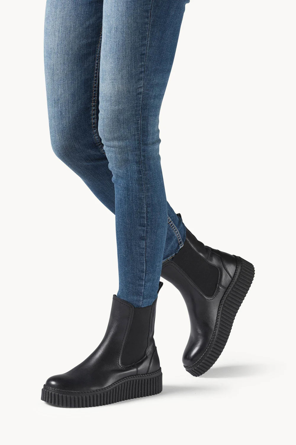 Ilse Jacobsen Calira05 Chelsea Leather Boots in Black