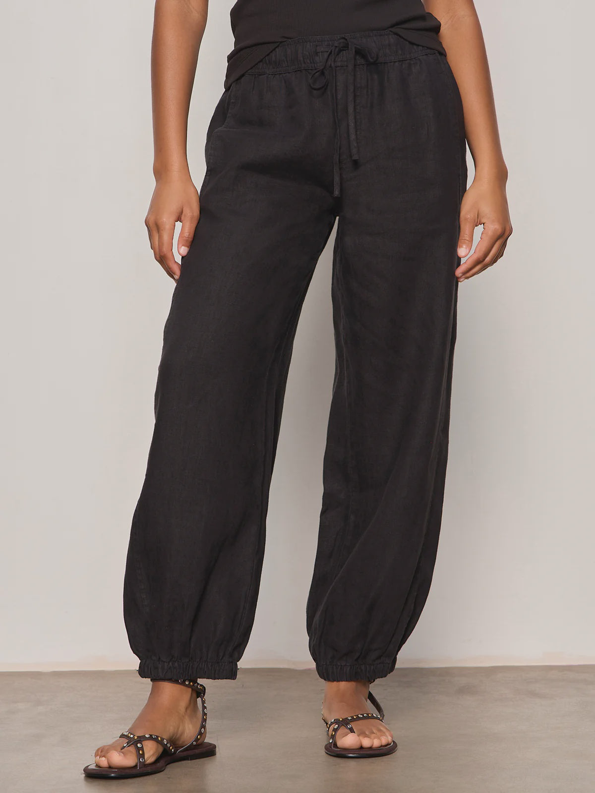 Sanctuary Melody Micro Linen Balloon Pant in Black