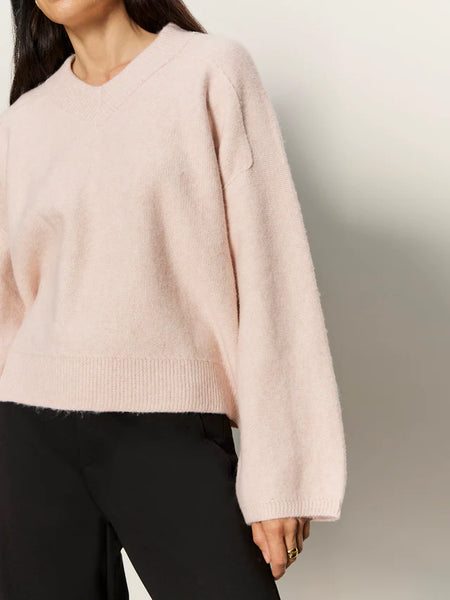 Sanctuary Dreamy V Neck Sweater in Heather Rose