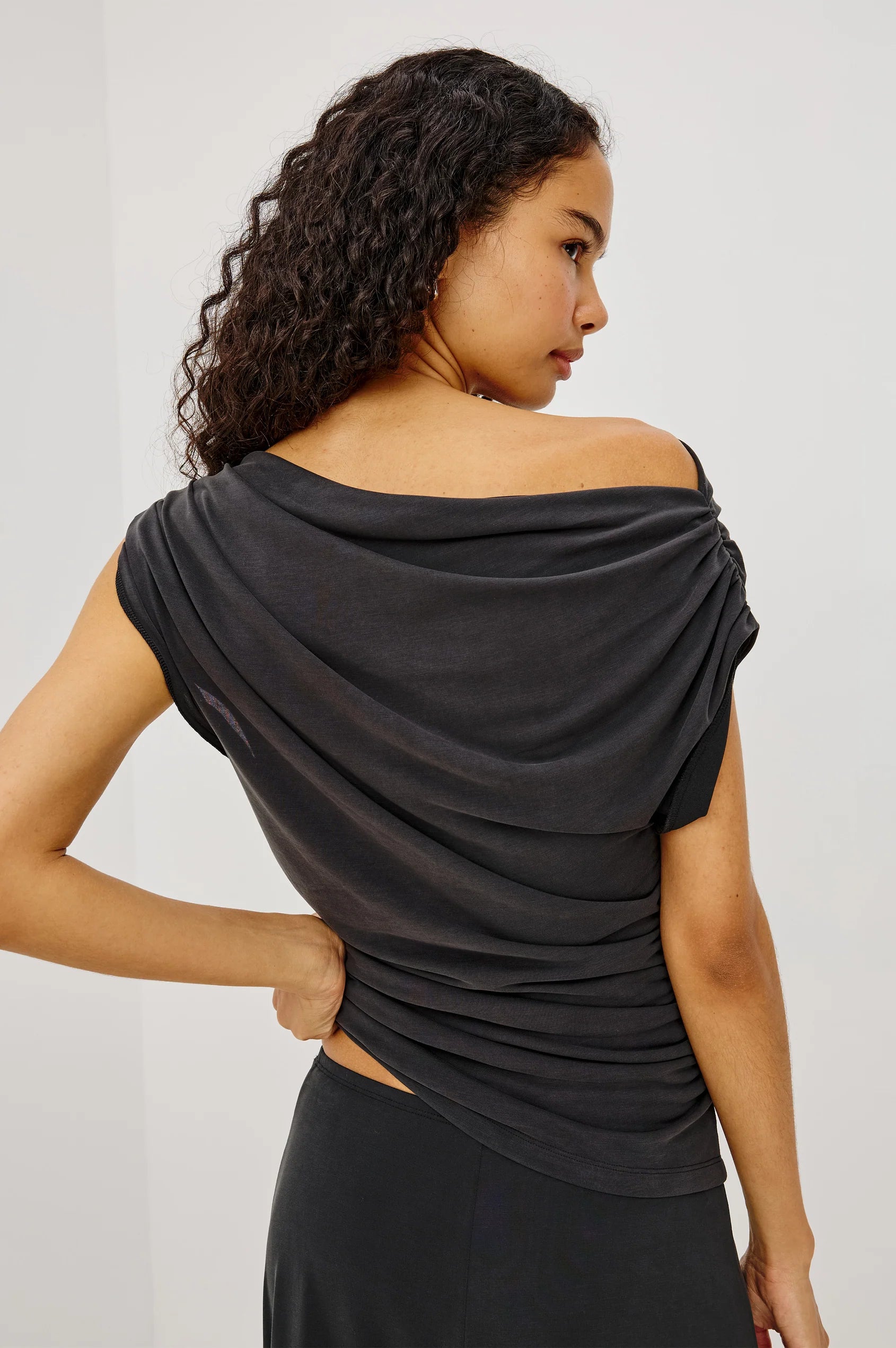 Rails Dominic Off-The-Shoulder Top in Ash