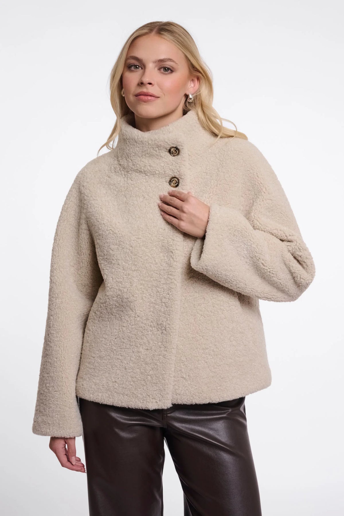 RINO & PELLE Denu Teddy Jacket with High Collar in Birch