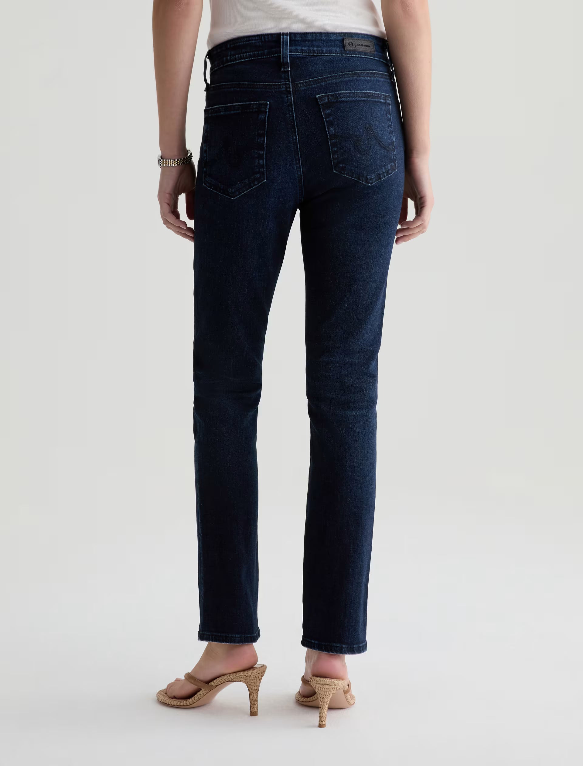 AG Mari Mid Rise Slim Straight in 3 Years Highrise