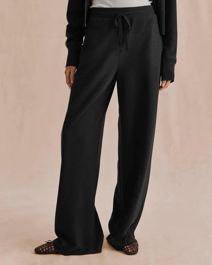 Splendid Winslow Full Length Pant in Black