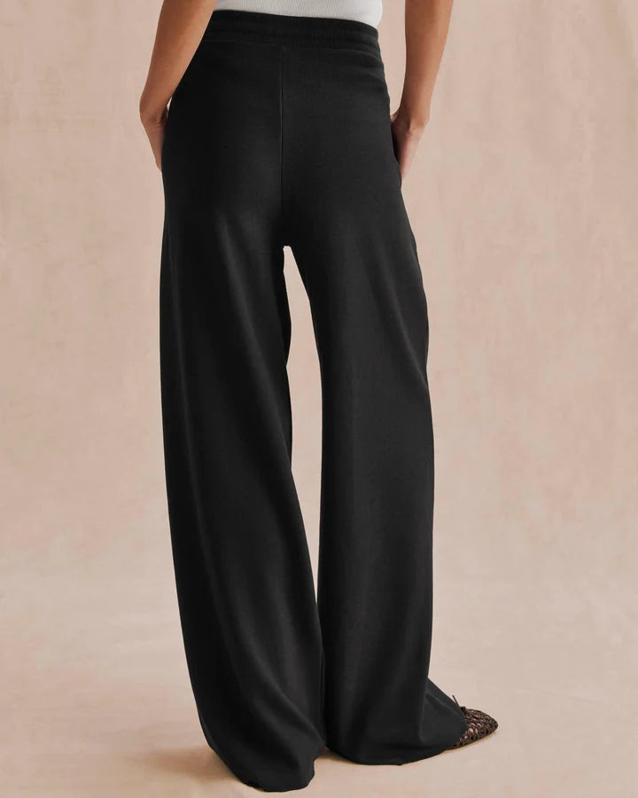 Splendid Winslow Full Length Pant in Black