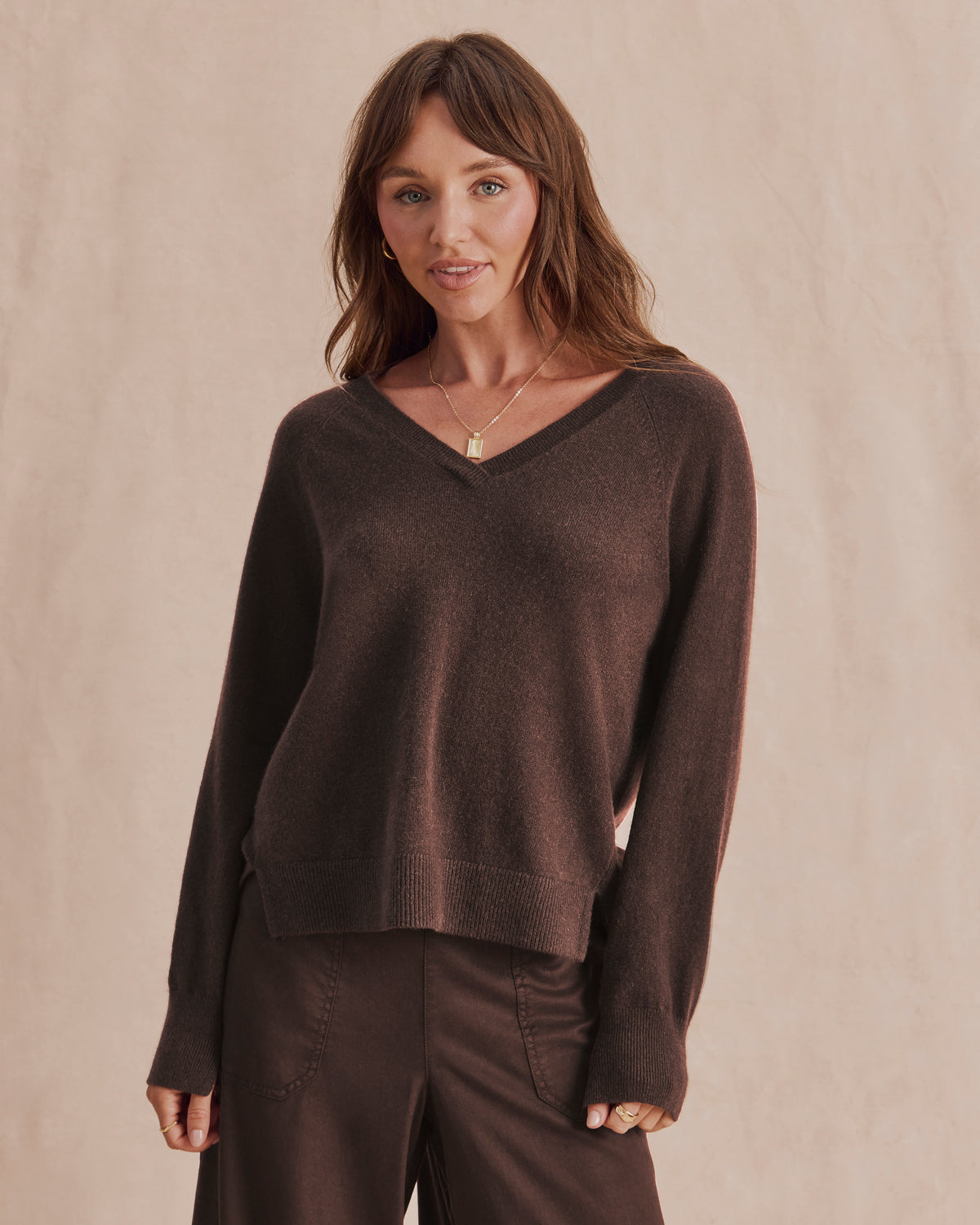 Splendid Tori Cashmere V Neck Sweater in Java