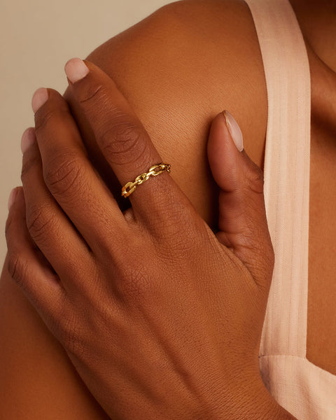 gorjana Parker Link Ring in Gold