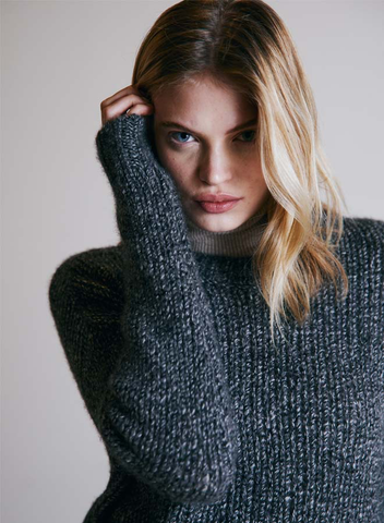 autumn cashmere open gauge crew sweater in graphite