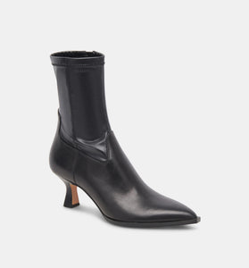 dolce vita Arya low pointed toe boot black leather