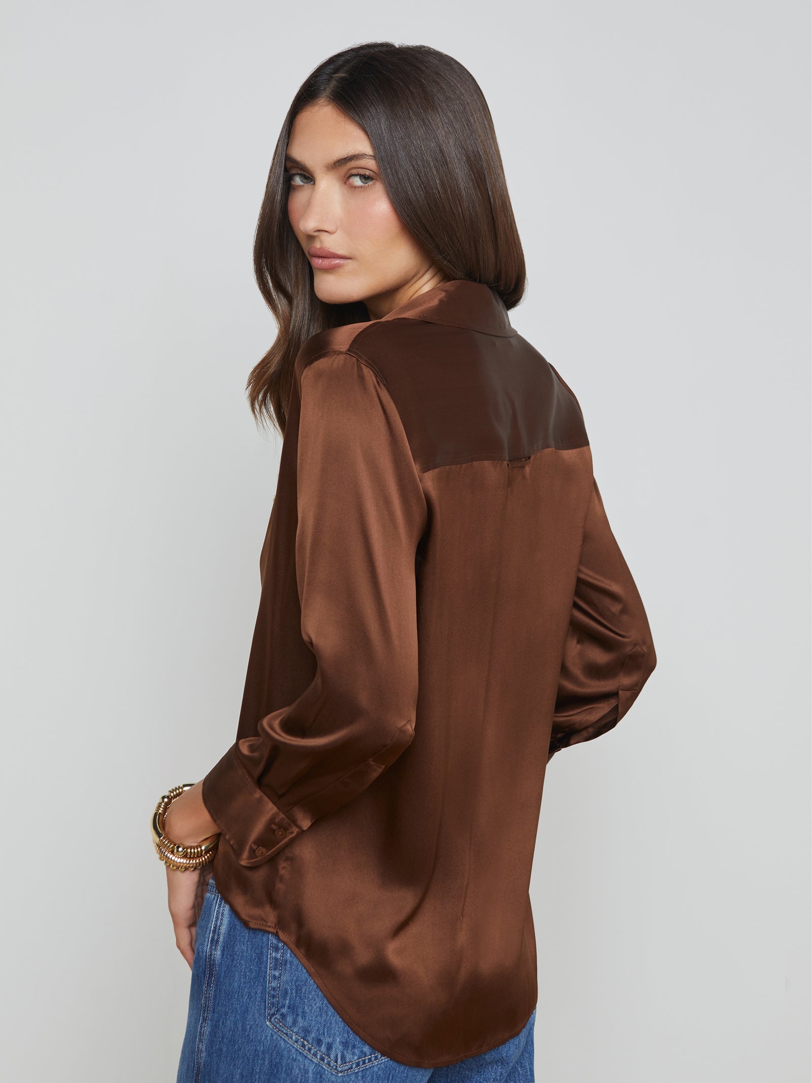 L'AGENCE Dani 3/4 Sleeve Blouse in Hot Fudge