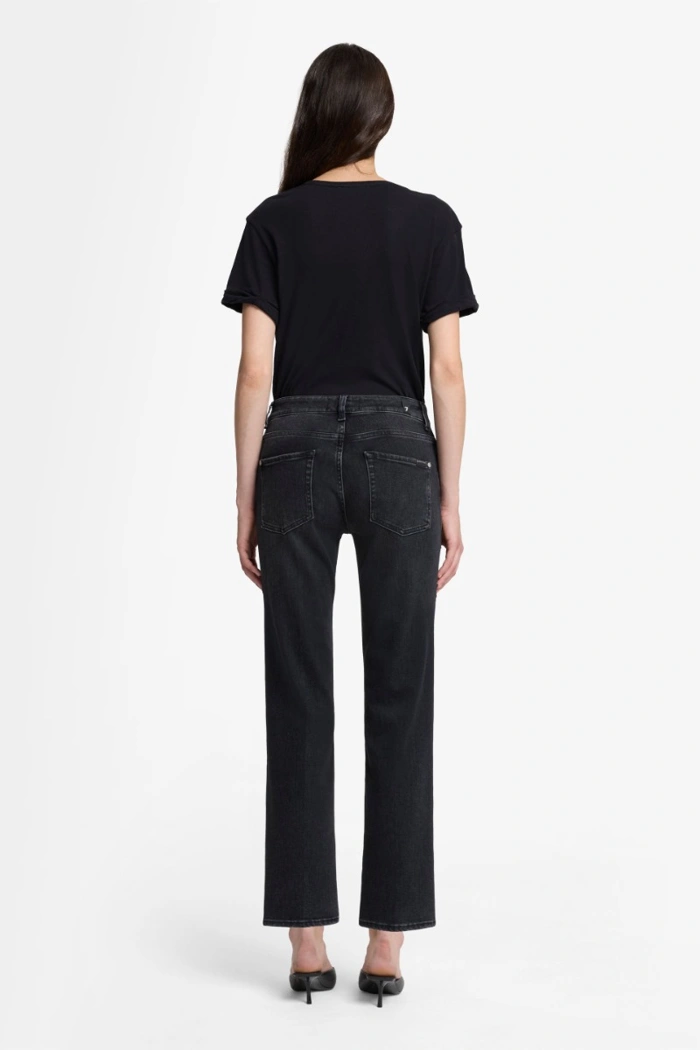 7 For All Mankind Calie Mid Rise Straight Ankle in Bottomline