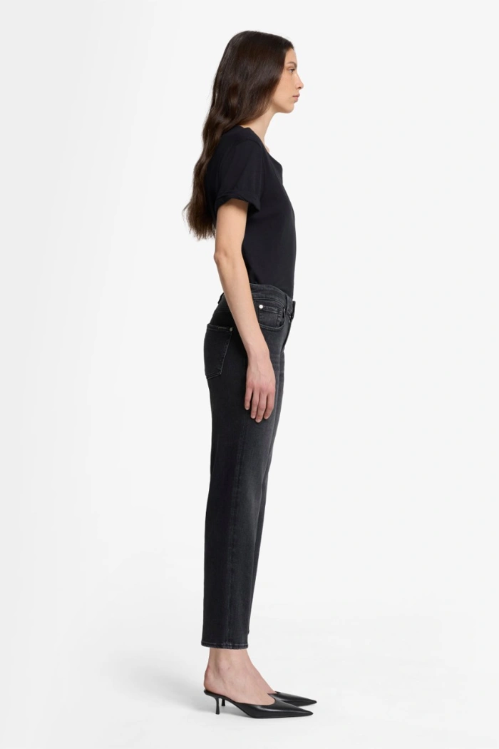 7 For All Mankind Calie Mid Rise Straight Ankle in Bottomline