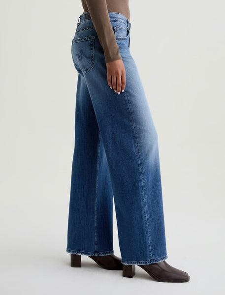 AG Adria Low-Rise Wide Leg Jean in Headline