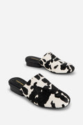 Intentionally Blank Touch Cowhide Slip on in Black Moo