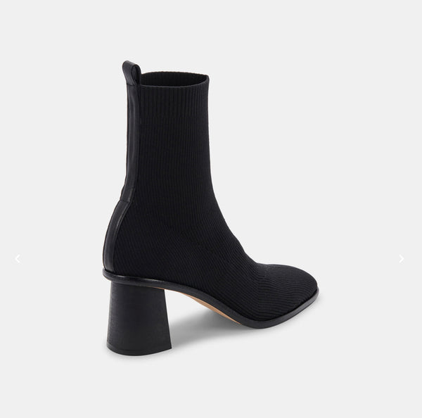Dolce Vita Alaya Ribbed Pull-On Ankle Boot in Black