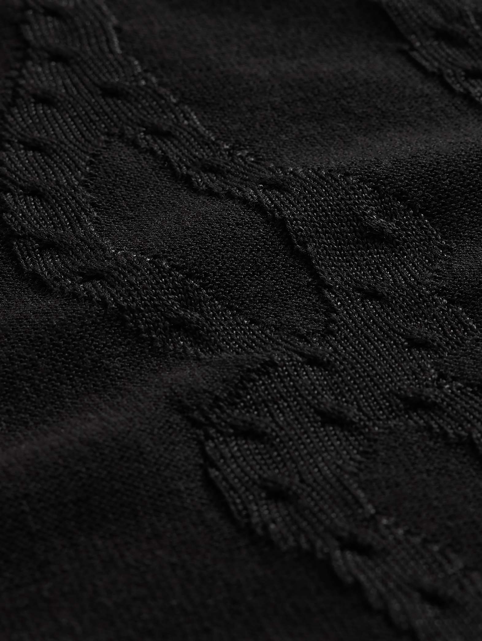 John Varvatos ADDISON LS Broken Twist Cable Crew in Black