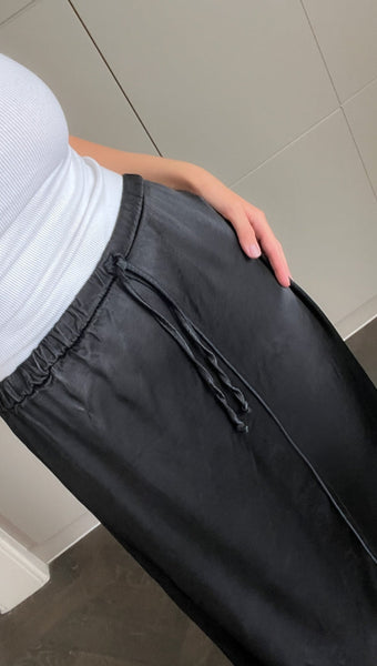 Charli Phoebe Skirt in Black