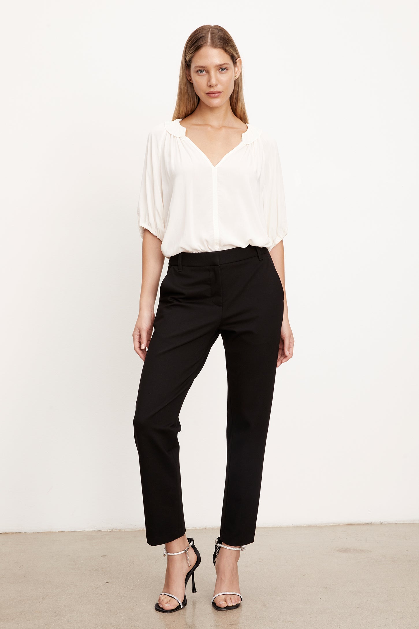 Velvet Alegra Rayon Challis Short Sleeve Top in Winter