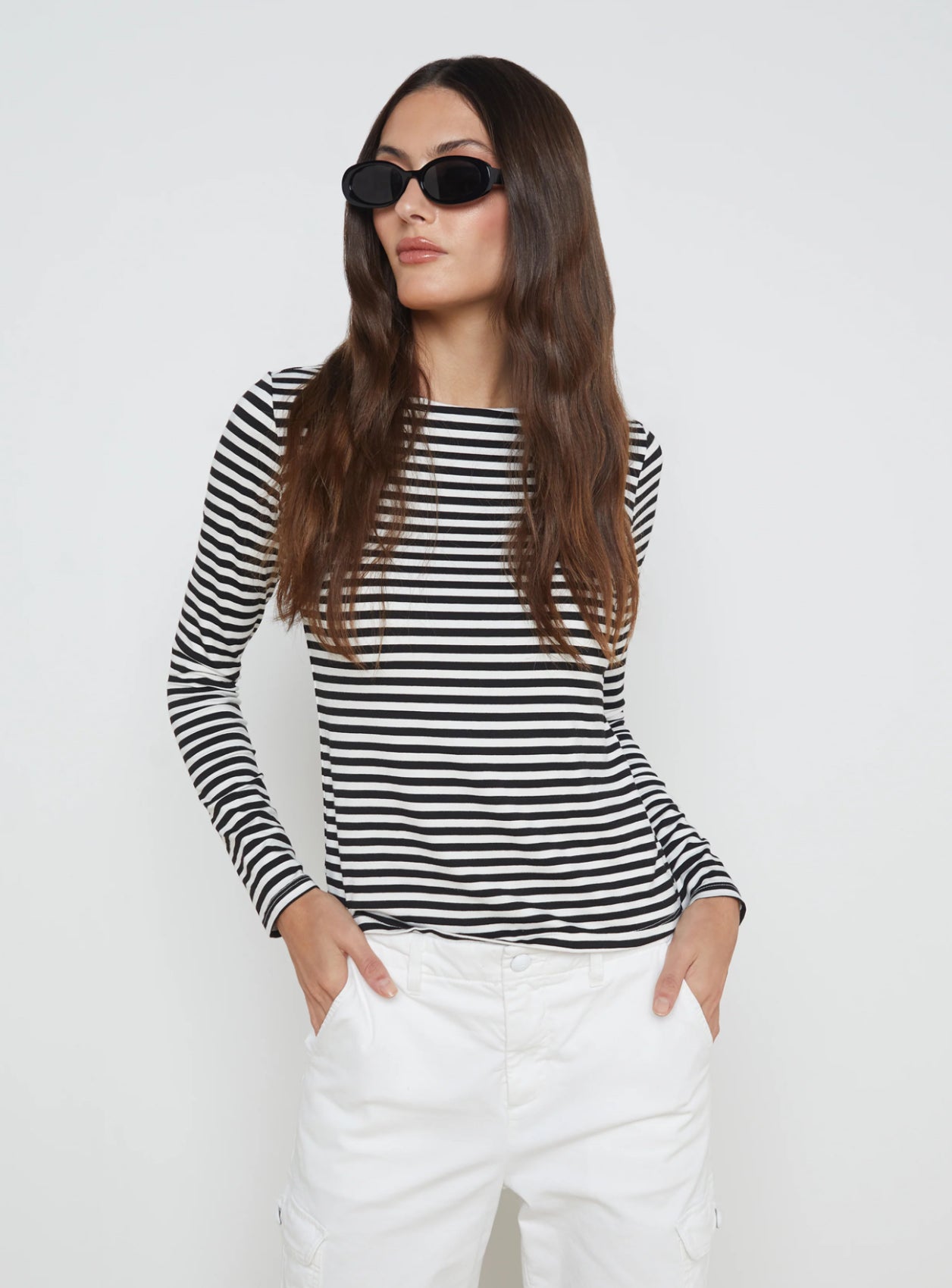 L'AGENCE Tess Crew Neck L/S Stripe in Black/White