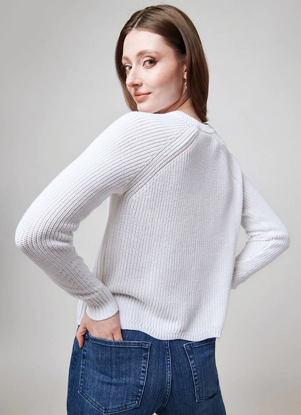 autumn cashmere scallop shaker sweater in bleach white