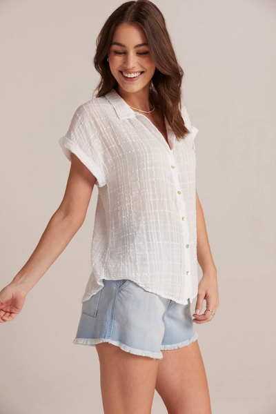 bella dahl crinkle cupro cap sleeve button down in white