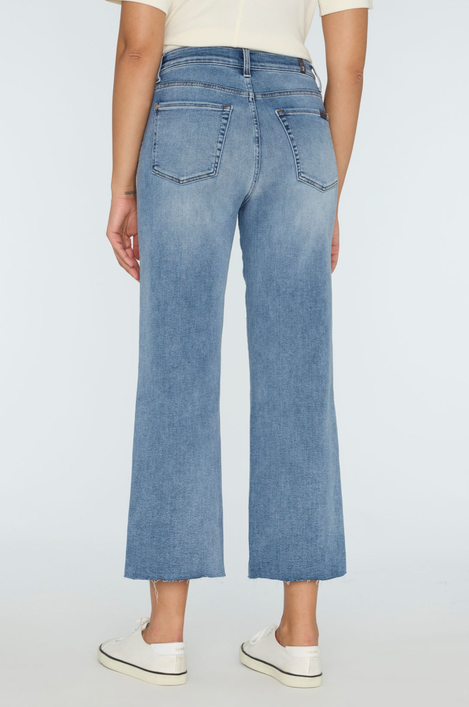 7ForAllMankind Alexa Wide Crop w Raw Hem in Heidi