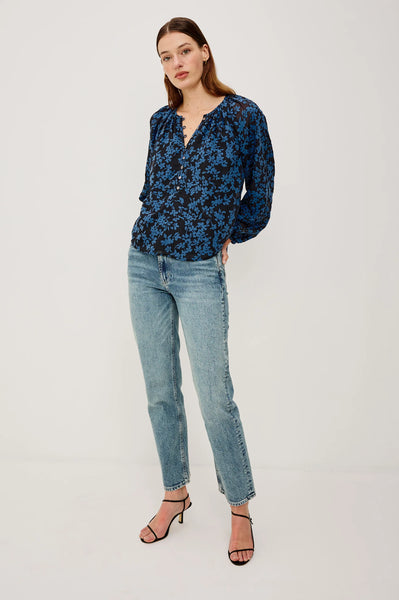 Rails Indi Crinkle Clip Jacquard Top in Midnight Silhouette Floral