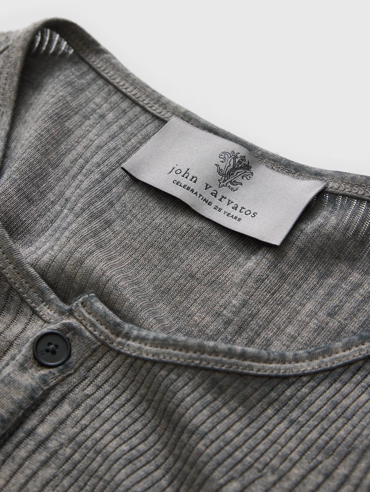 John Varvatos Klaus Henley - Flat Grey
