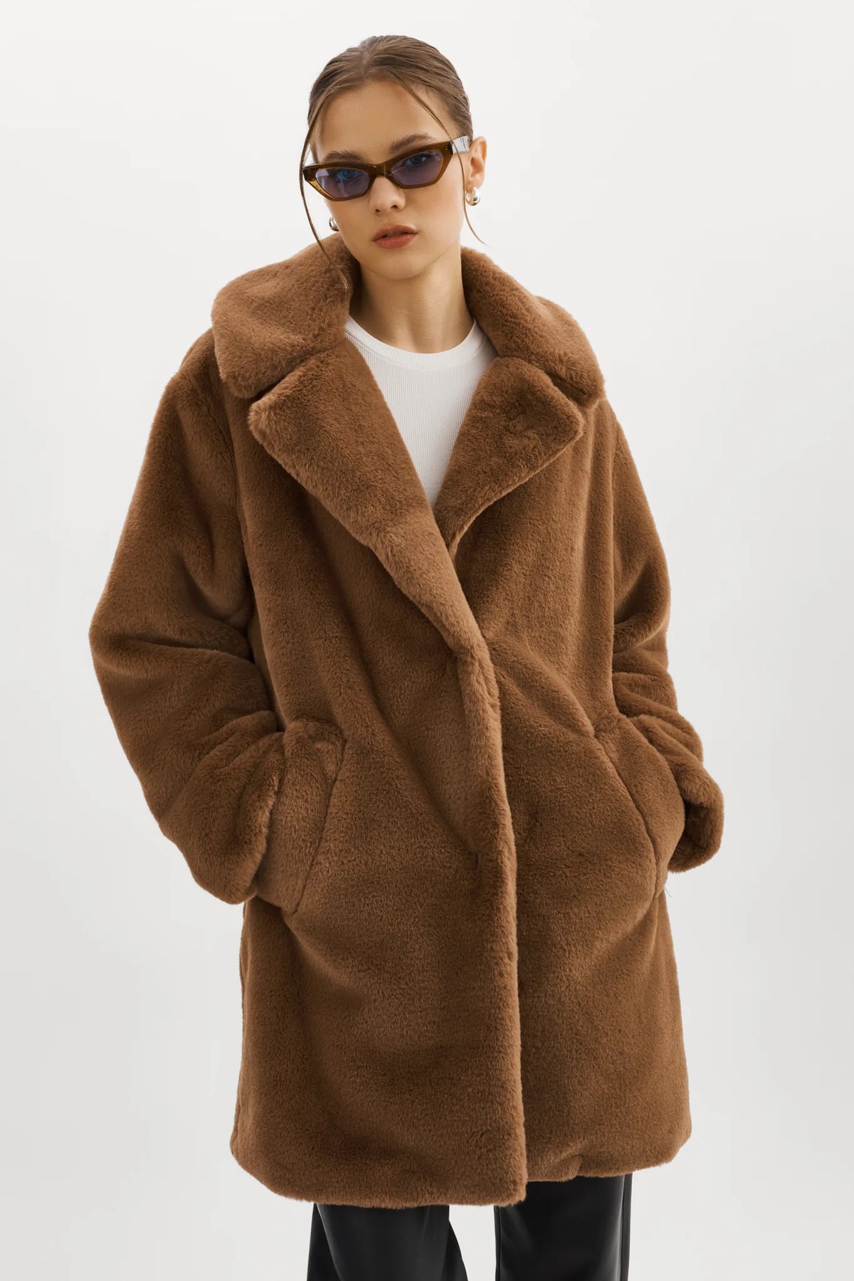 LAMARQUE Linnea Faux Fur Coat in Mink Brown