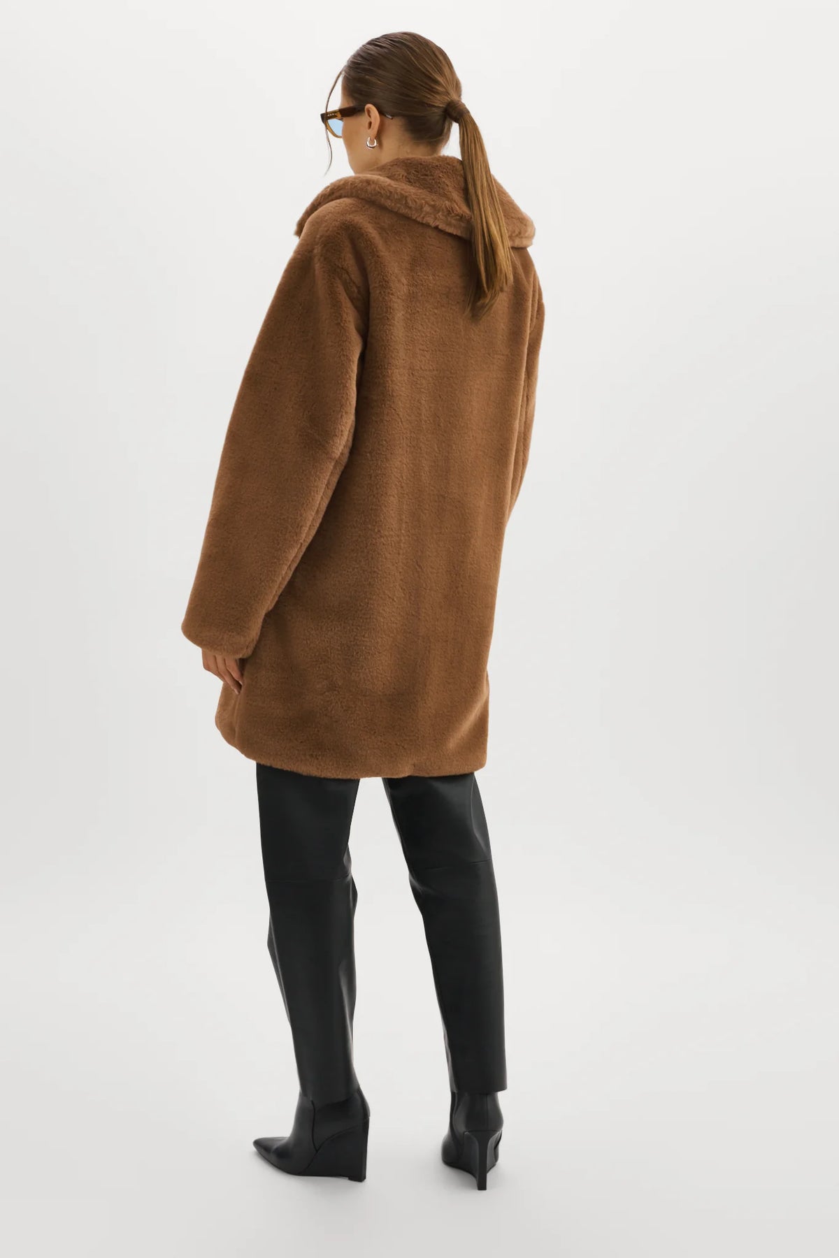 LAMARQUE Linnea Faux Fur Coat in Mink Brown