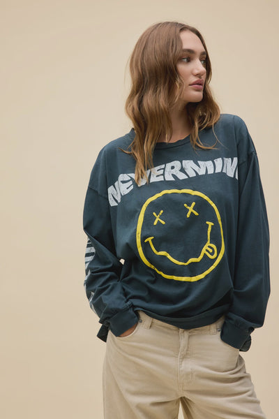 Daydreamer Nirvana Nevermind Smiley Merch L/S in Vintage Black