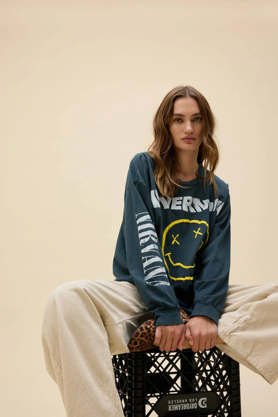 Daydreamer Nirvana Nevermind Smiley Merch L/S in Vintage Black