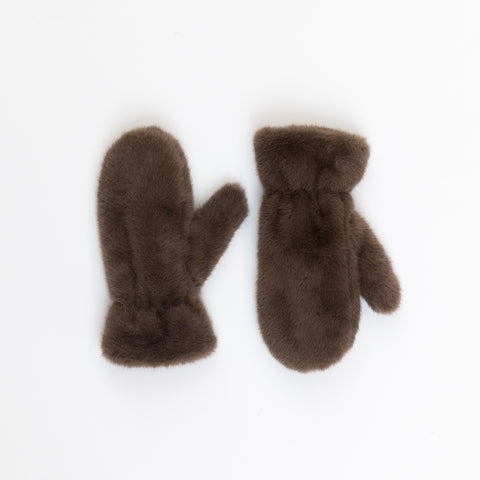 Lyla & Luxe Fuzzy Mitten in Brown