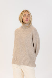 Lyla & Luxe Oliver Luxe Mockneck Sweater in Light Oat