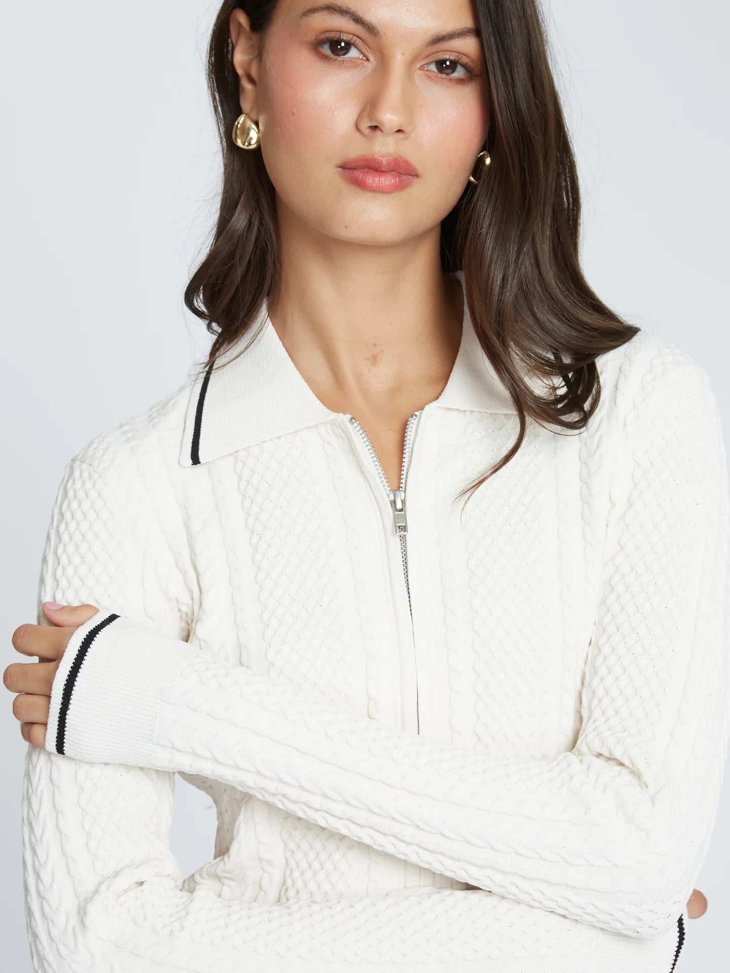 autumn cashmere Cable Zip Front Collared Jacket in Sand/Black