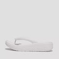 FitFlop RELIEFF Recovery Toe-Post Sandals in Urban White