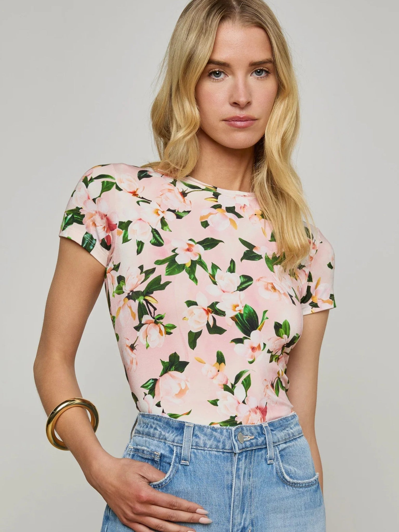 L'AGENCE Ressi Crew S/S Tee Pink Multi Magnolia Floral