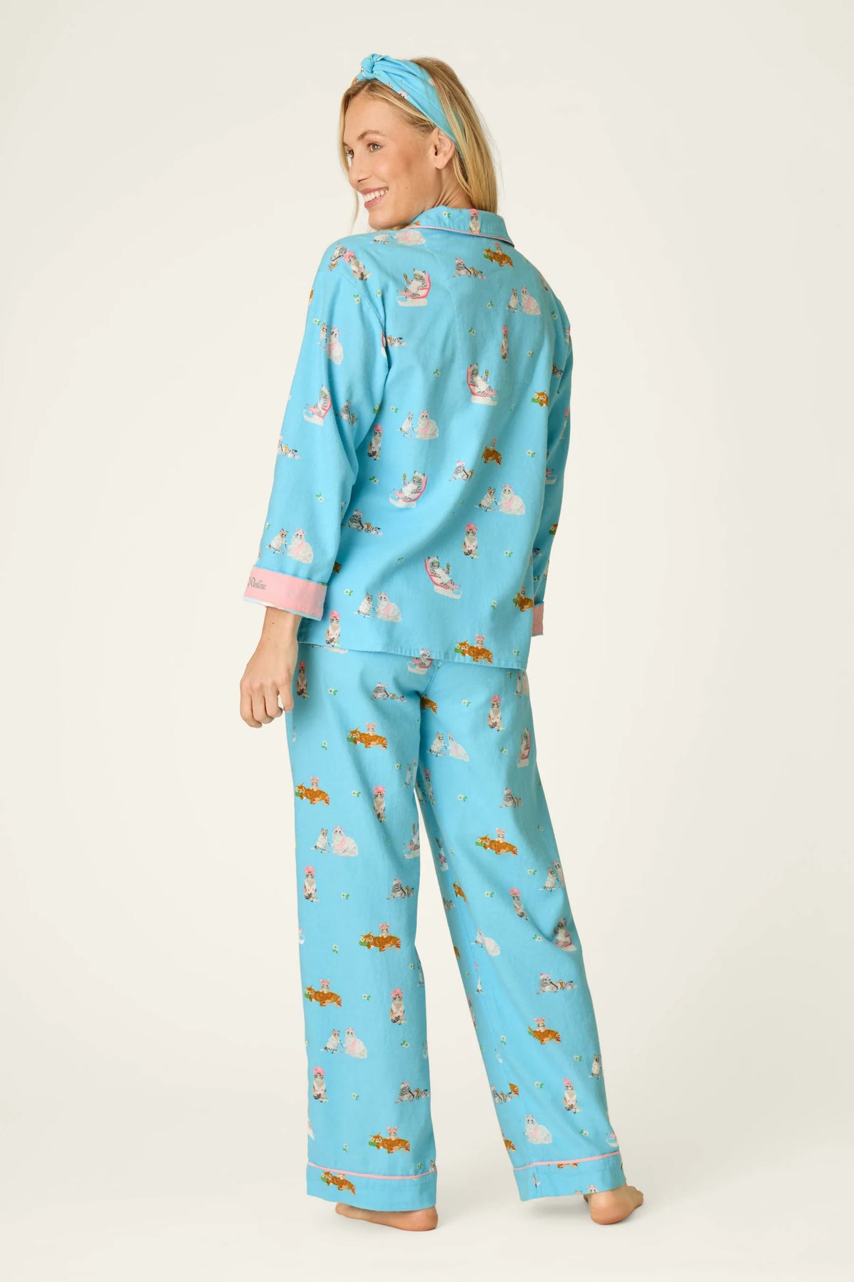 PJ Salvage Pampered Cat Print 3-Piece Long Sleeve Flannel PJ Set in Blue Elixer