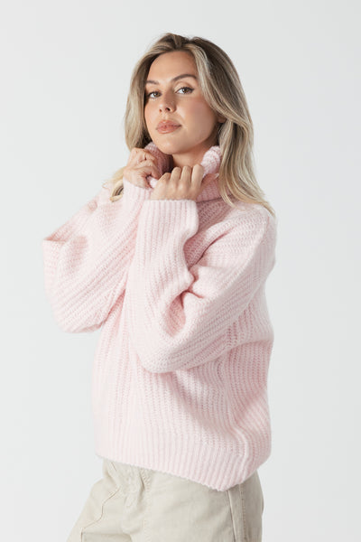 Lyla & Luxe Sahar Eco Ribbed Mockneck in Pink