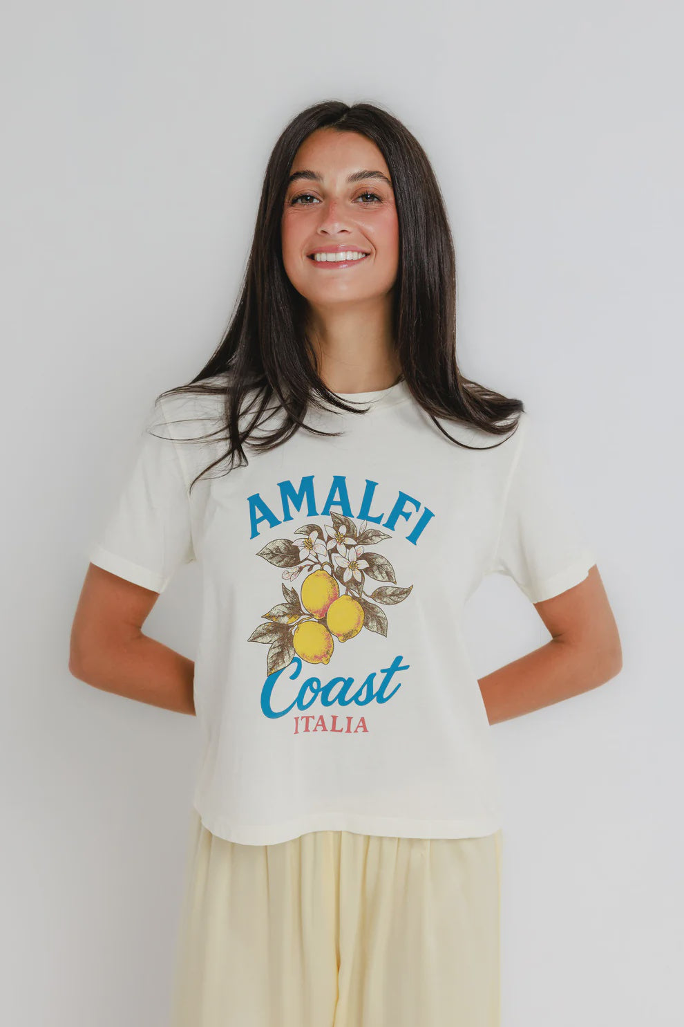 Sunny Somewhere Amalfi Coast Italia Everyday Tee in Off White