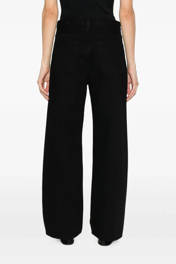 FRAME The Bow Jean in Black