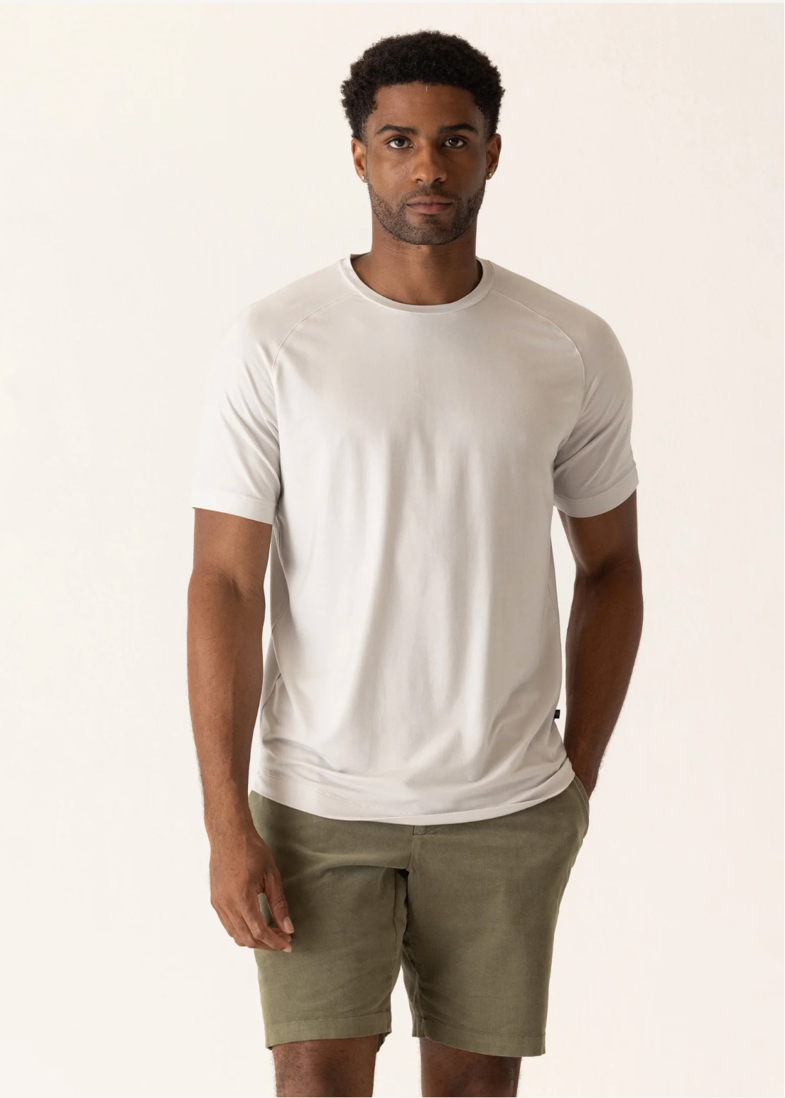 DEKE SS Raglan Scallop Crew T-Shirt in Soft Techno Jersey - Stone