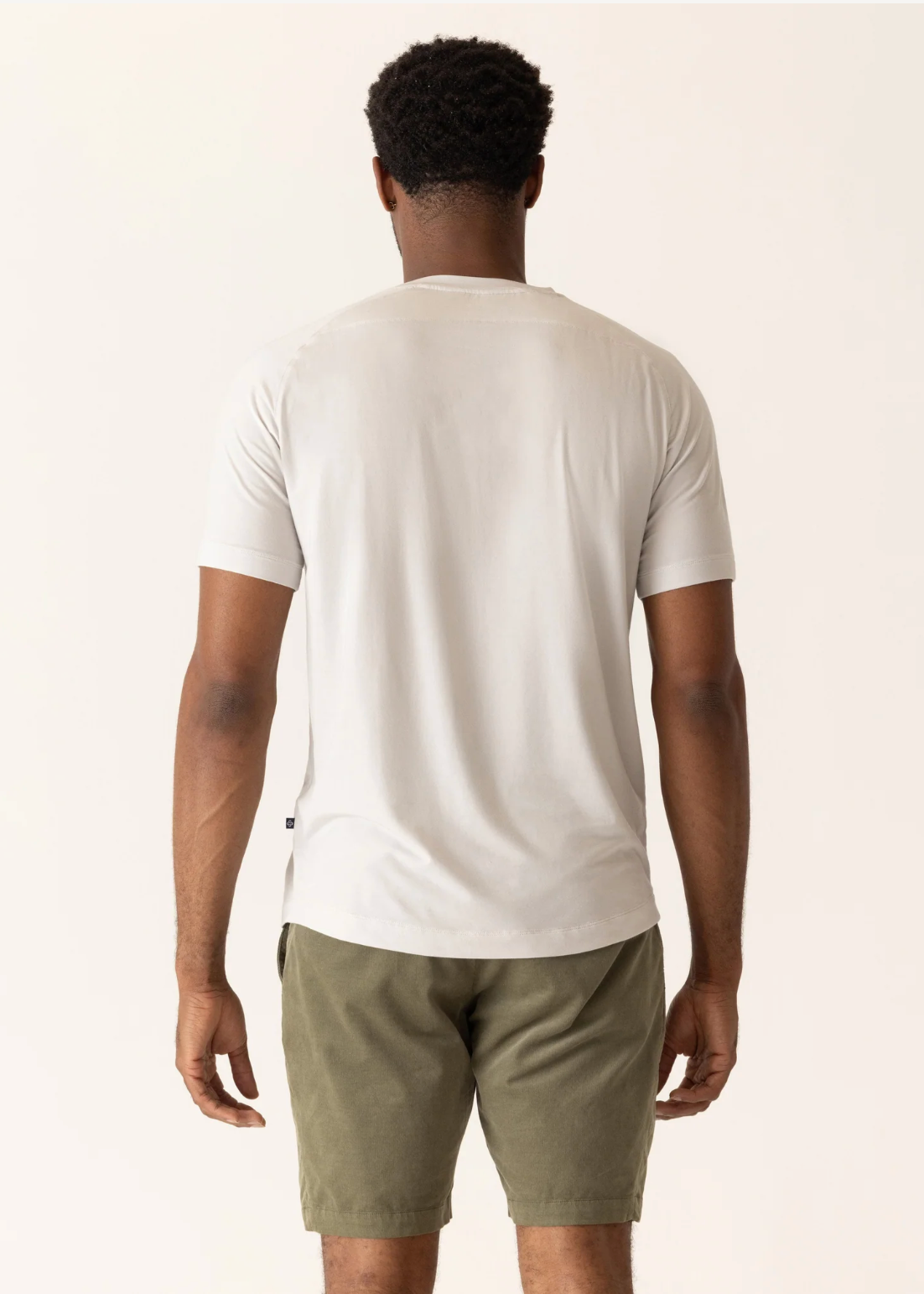 DEKE SS Raglan Scallop Crew T-Shirt in Soft Techno Jersey - Stone