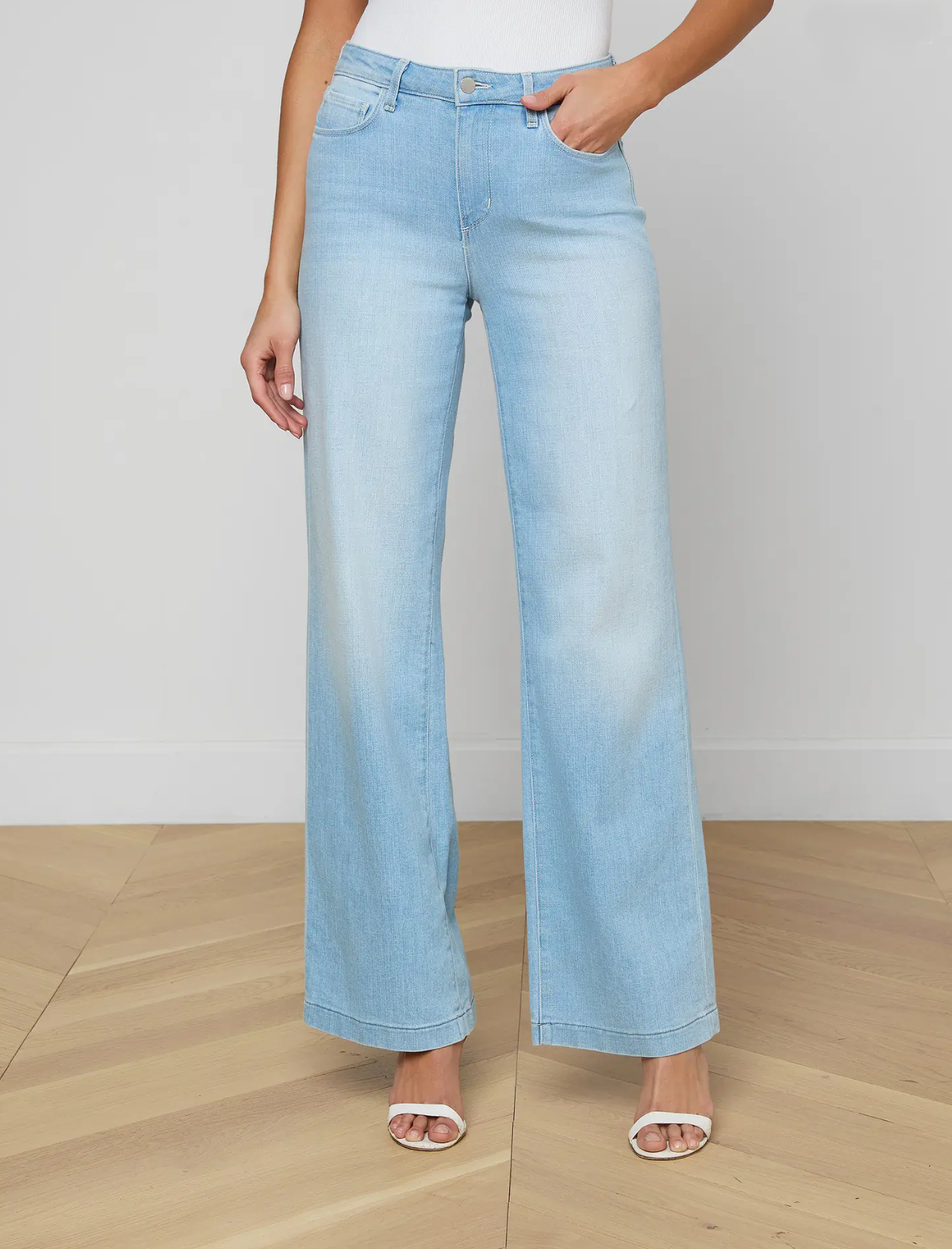 L'AGENCE Scottie Hi Rise Wide Leg jean in Bayridge