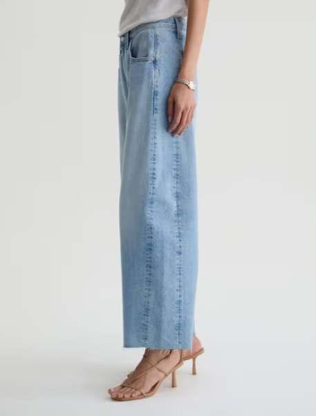AG Hattie Crop High-Rise Barrel Jean in Gesture