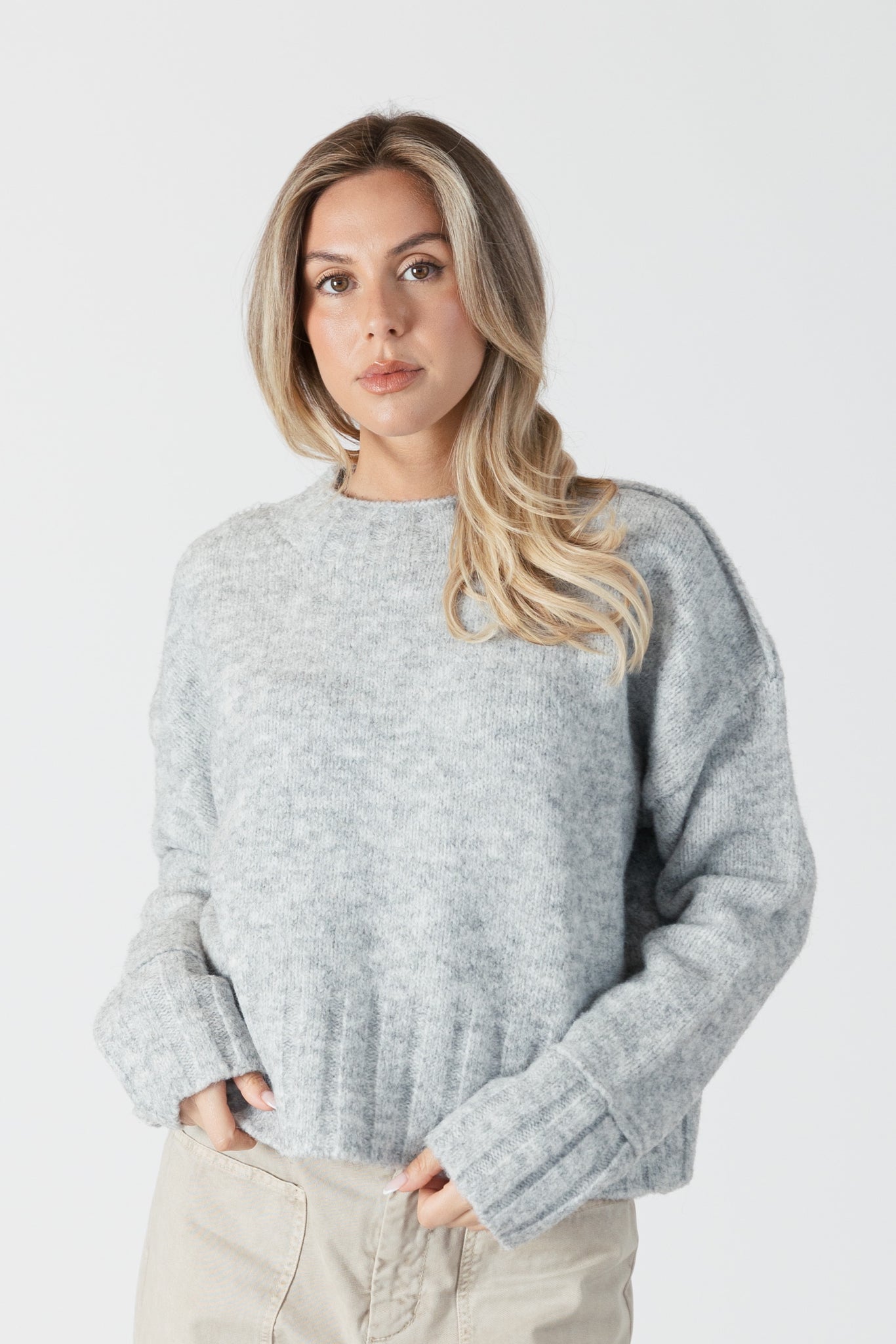 Lyla & Luxe Timmy Short Crewneck Sweater Grey Marl