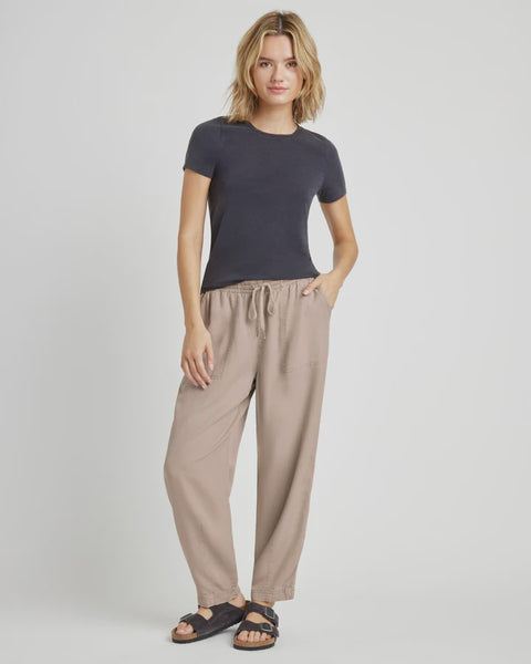 Splendid Ryan Drawstring Easy Pant in Cactus