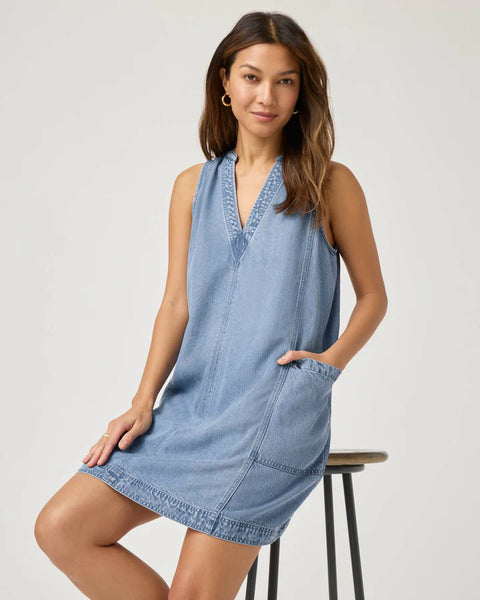 Splendid Chelsea Indigo Sleeveless Pocket Dress in Indigo